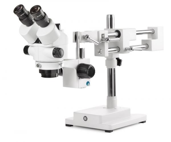 SB.1903-B Euromex StereoBlue Trino Zoom Stereo Blue Schwenkarm Mikroskop